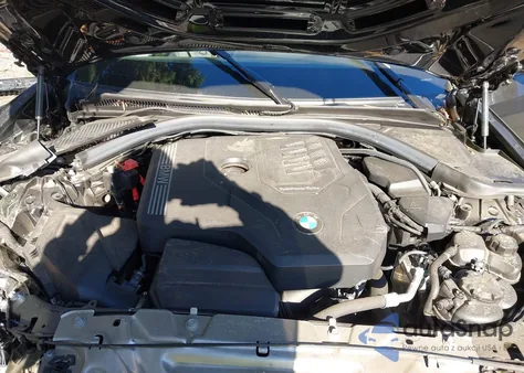 2024 BMW 330I xDrive z USA, uszkodzony, nr VIN 3MW89FF09R8E51947